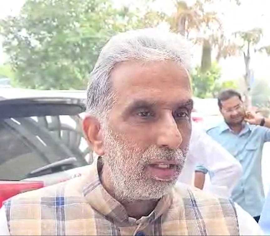 एक लाख रुपये देने का दावा करने वाली कांग्रेस वसूली कर रही : कृष्णपाल गुर्जर एक लाख रुपये देने का दावा करने वाली कांग्रेस वसूली कर रही : कृष्णपाल गुर्जर